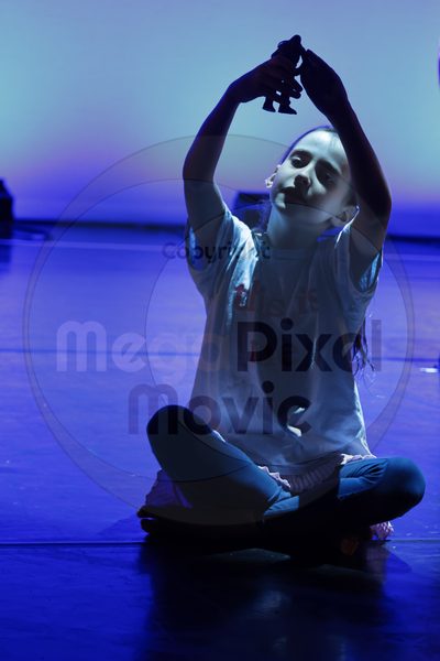 Let's Dance - Image 696A5990