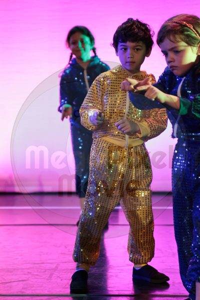 Let's Dance - Image 696A5085
