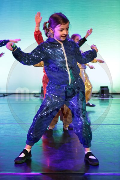 Let's Dance - Image 696A5352-2