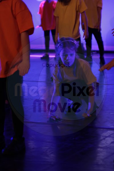 Let's Dance - Image 696A3151-2