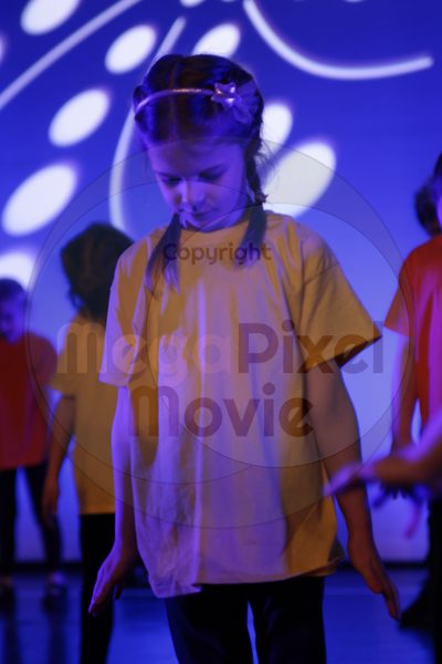 Let's Dance - Image 696A3172-2