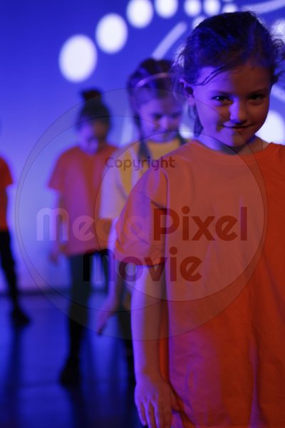 Let's Dance - Image 696A3184
