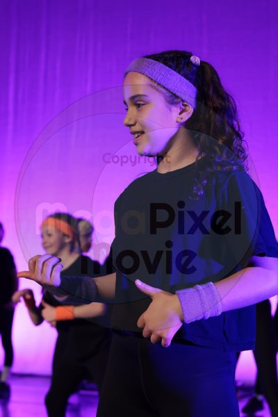 Let's Dance - Image 696A3395