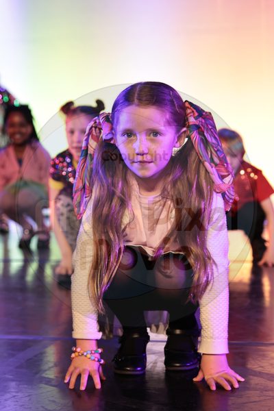 Let's Dance - Image 696A6468