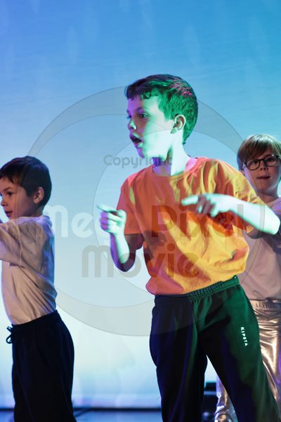 Let's Dance - Image 696A6662-2