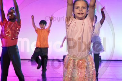 Let's Dance - Image 696A6809-2
