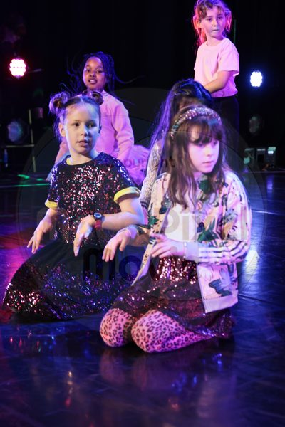 Let's Dance - Image 696A7124-2