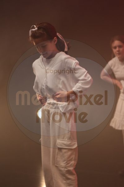 Let's Dance - Image 77372