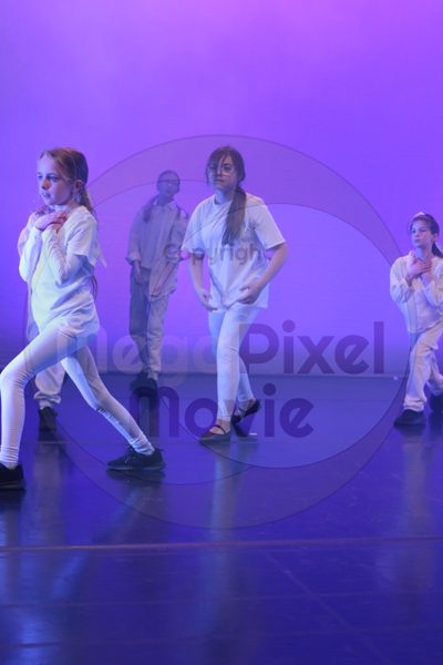 Let's Dance - Image 7975