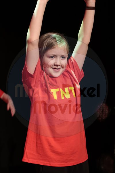 Let's Dance - Image 696A3938