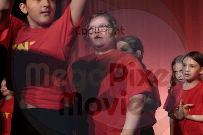 Let's Dance - Image 696A4081