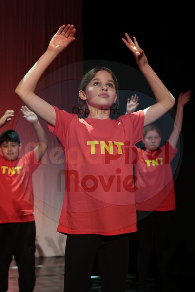 Let's Dance - Image 696A4257