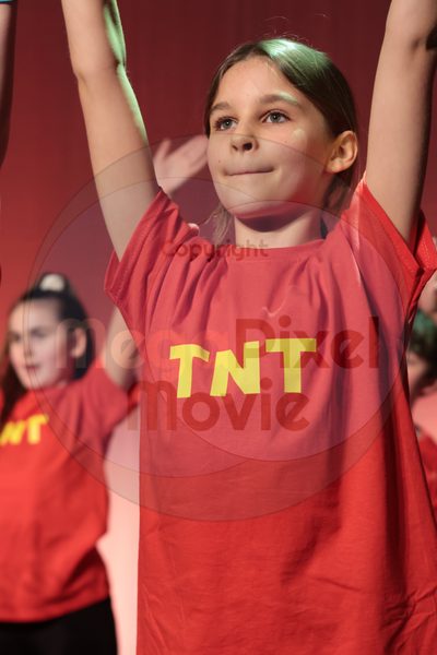 Let's Dance - Image 696A4276