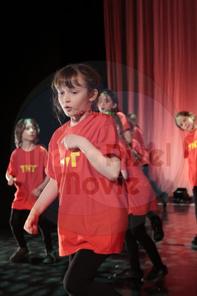 Let's Dance - Image 696A4309