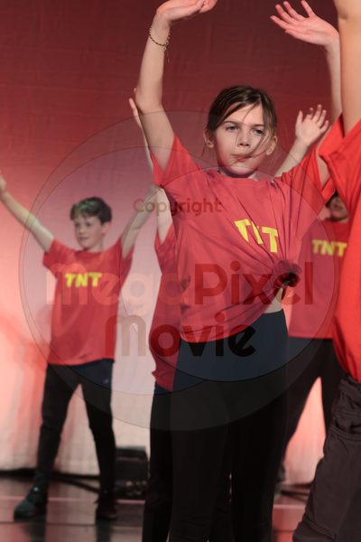 Let's Dance - Image 696A4368