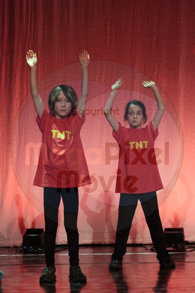Let's Dance - Image 696A4473