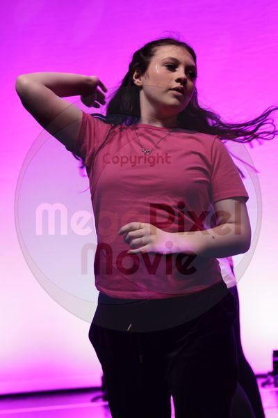 Let's Dance - Image 696A7782