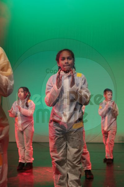 Let's Dance - Image 9568