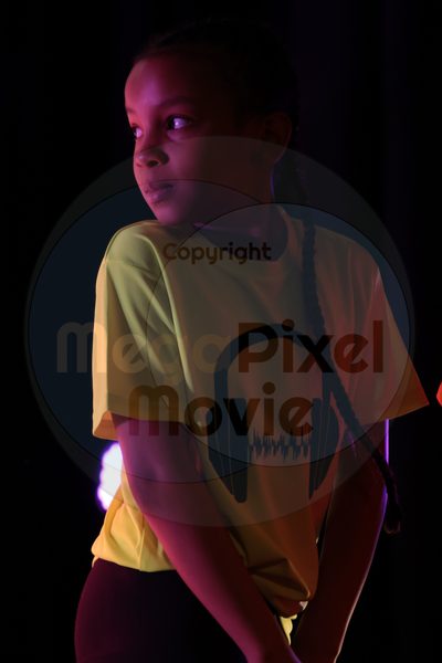 Let's Dance - Image 696A4179-2