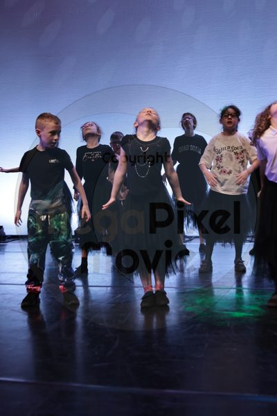 Let's Dance - Image 696A5336