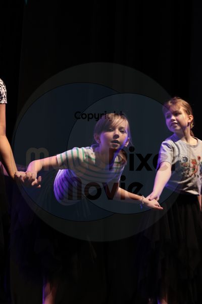 Let's Dance - Image 696A5481
