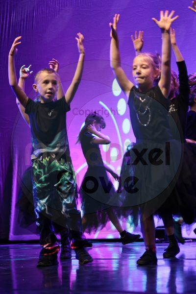 Let's Dance - Image 696A5667