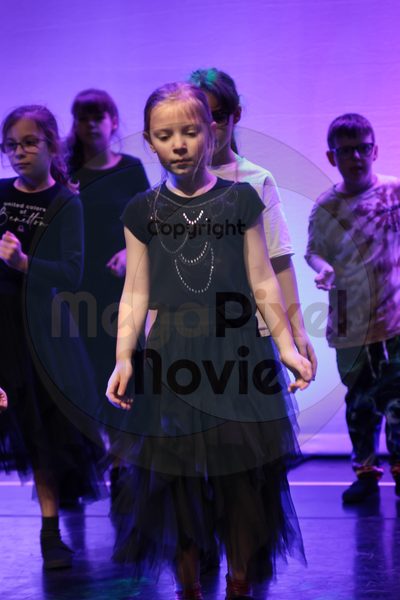 Let's Dance - Image 696A5790