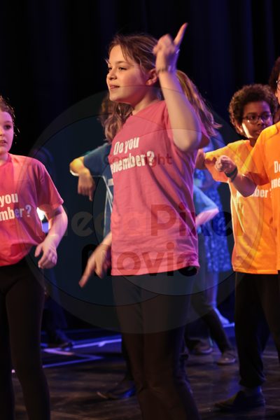 Let's Dance - Image 696A7596-3