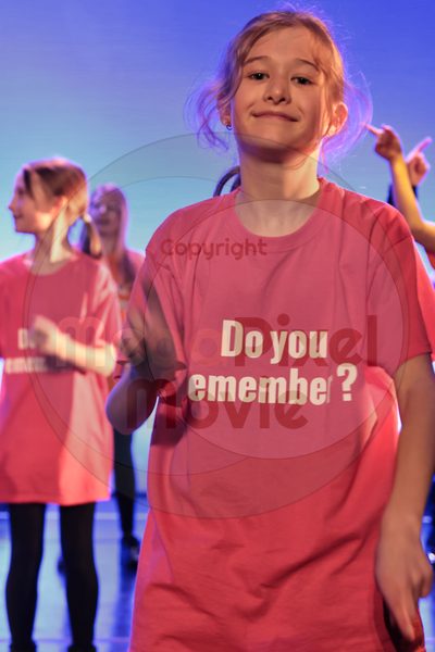 Let's Dance - Image 696A7743
