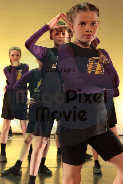 Let's Dance - Image 696A4652
