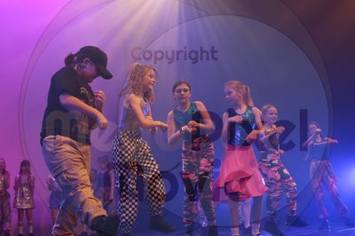 Let's Dance - Image 1524