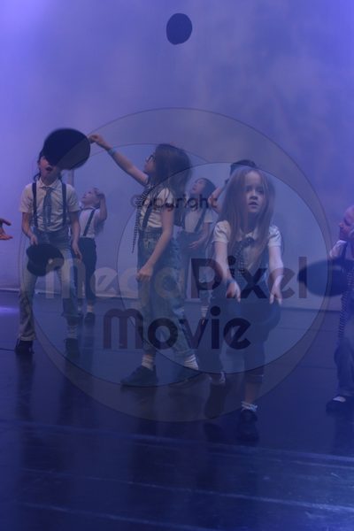 Let's Dance - Image 04023