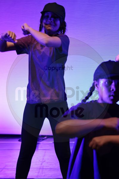 Let's Dance - Image 696A6996