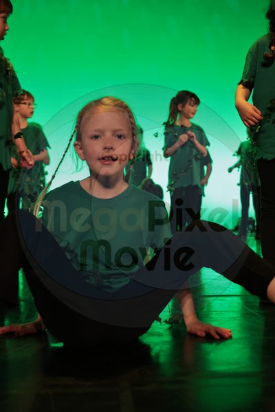 Let's Dance - Image 696A8670-2
