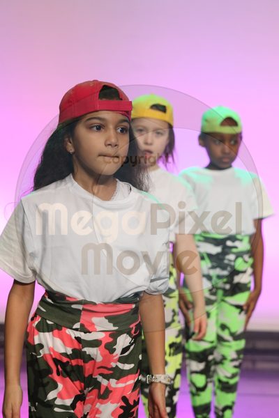 Let's Dance - Image 7911