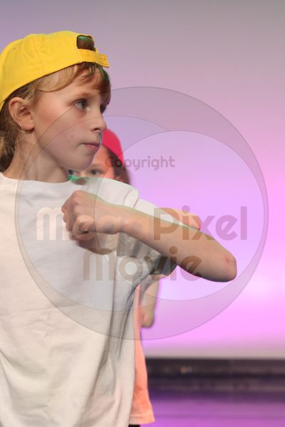 Let's Dance - Image 7928