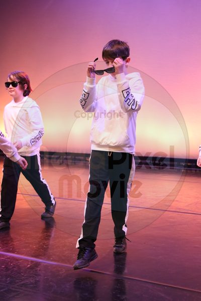 Let's Dance - Image 3833