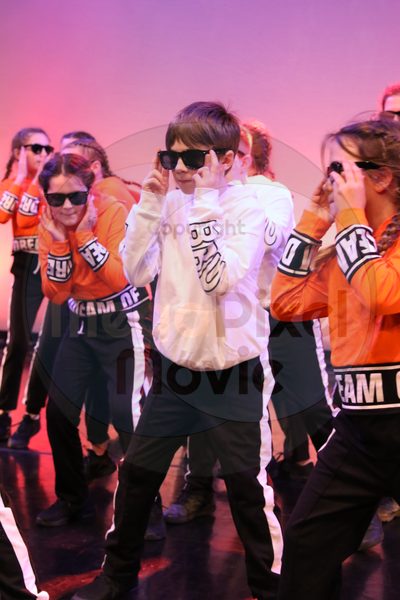 Let's Dance - Image 3905