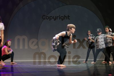 Let's Dance - Image 0821