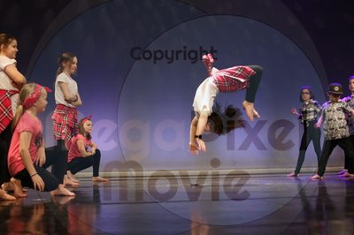 Let's Dance - Image 0828