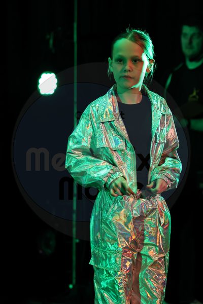Let's Dance - Image 696A9078