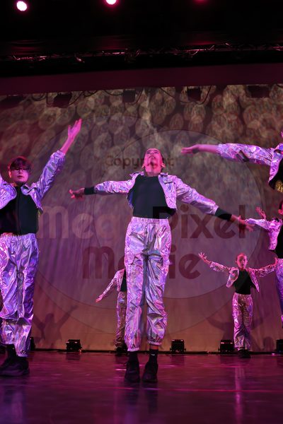 Let's Dance - Image 696A9342