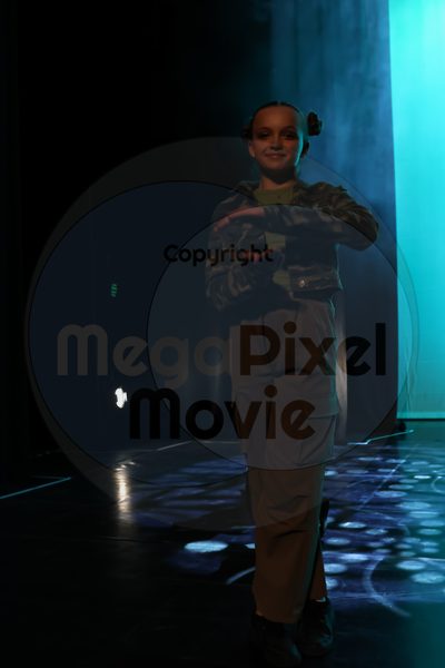 Let's Dance - Image 696A9453