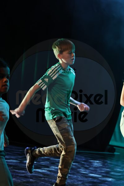 Let's Dance - Image 696A9561
