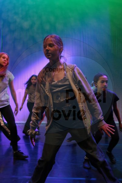 Let's Dance - Image 9004