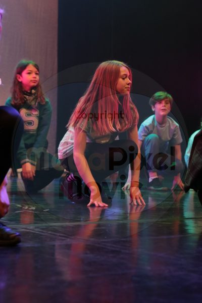 Let's Dance - Image 9241