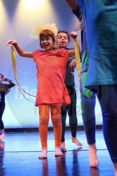 Let's Dance - Image 0572