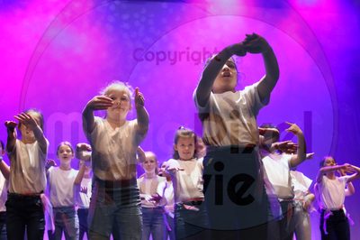 Let's Dance - Image 9097