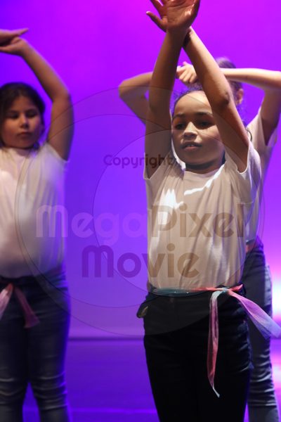 Let's Dance - Image 9387