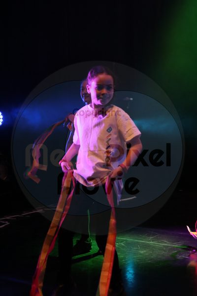 Let's Dance - Image 8003